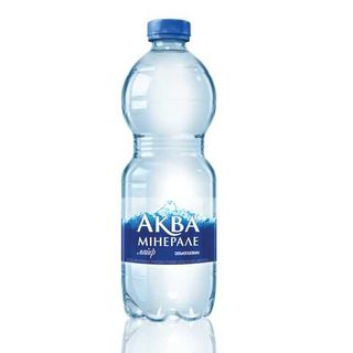 Аква Мінерале, газована, (0.5л)