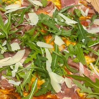 Pizzanesa Ternera Jamón Serrano