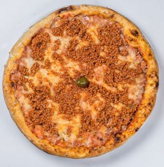 Pizza Bolognese