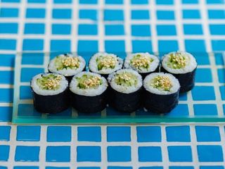 Макі з огірком (140g)