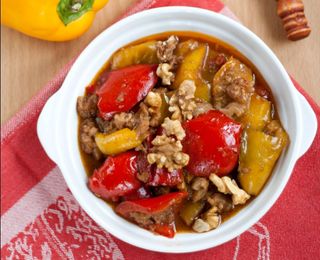 Peperoni con le noci