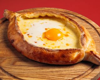 Хачапурі по-аджарськи (320г)