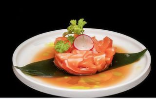 278. Tartare salmone