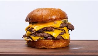 Classic Smash Cheeseburger 5