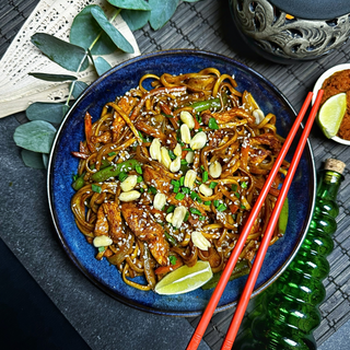 Удон з куркою Карі (400г)