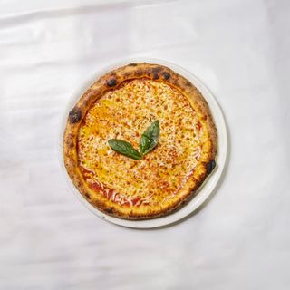 Pizza Margherita (Mediana)