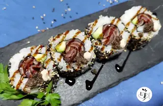 111. Uramaki Trufatún Flameado (4 Uds.)