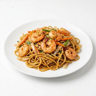 Tallarines Fritos Con Gambas