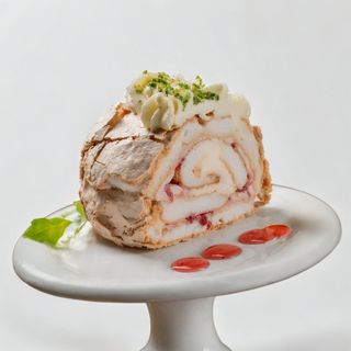 Меренговый рулет