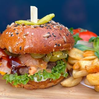 Meniu Jalapenos Burger Beef mediu