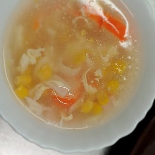 Sopa De Maíz Con Carne De Cangrejo