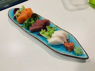 Sashimi variado (9 pzs.)