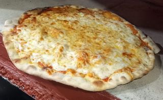 Pizza Margarita (33 Cm.)