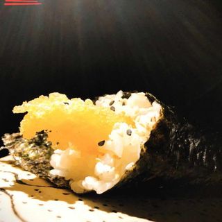 Tm 05 Temaki ebi tempura  1 pezzo