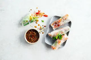 4.Rollitos Thai