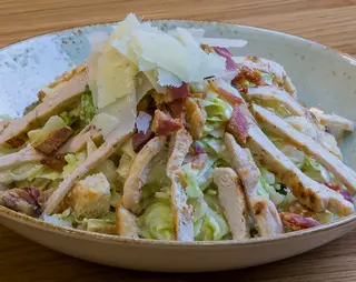 Caesar salata