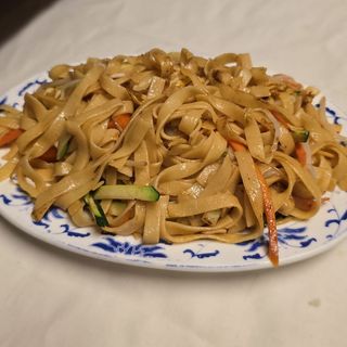 35 Tagliatelle saltate con pollo e verdure