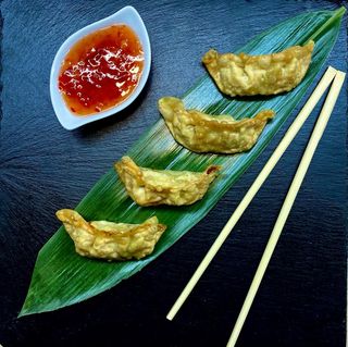 Gyozas de Frango - 4 Unidades