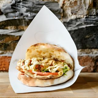 Сандвич Пилешки батак (325г)