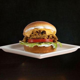 Bun con Pollo Vegetale Planted