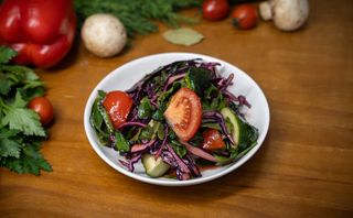 Салат "Капустный с гранатовым соусом"