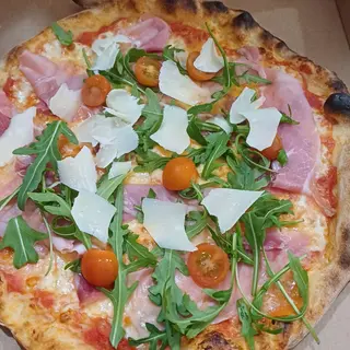 Pizza Serrana (Medianas)