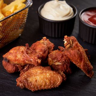 Meniu Aripioare BBQ MARE