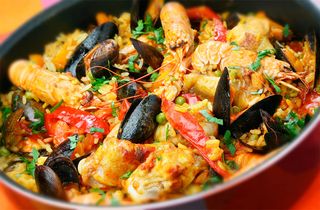 Paella  De Mariscos (2 Raciones)