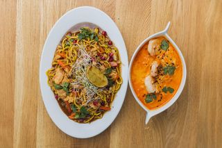 Zestaw lunch z makaronem