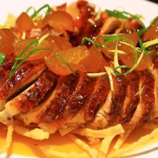 Pato con salsa de naranja 
