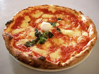 Pizza Napoli