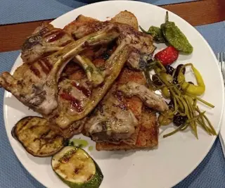 Pa Amb Oli De Costillas De Cordero