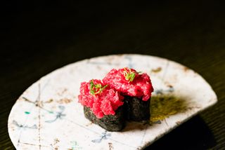 SUSHI DE TARTAR DE ATÚN