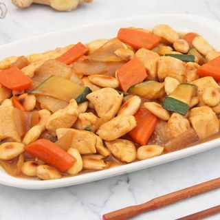 62. Pollo Con Almendras