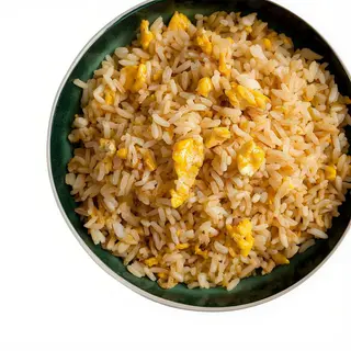 Arroz frito con huevo