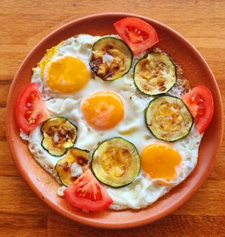 Prigana jaja s povrćem