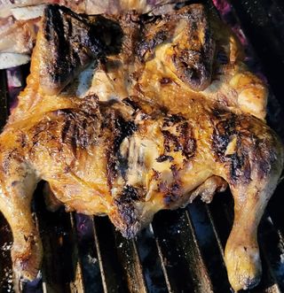 1/2 Pollito A La Brasa 