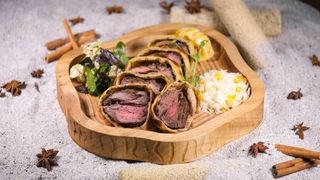 Стейк Веллингтон (350 гр.)