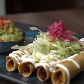 Flautas Vegetariana Con Patata