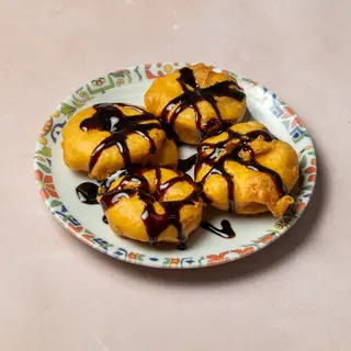 Pohovani ananas 炸菠萝