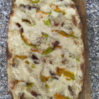 Alici e fiori di zucca