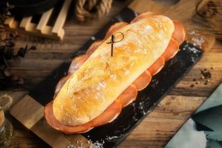 Bocadillo Lomo Embuchado de Castañas