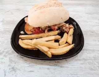 Montadito De Melva Con Pimiento Asado