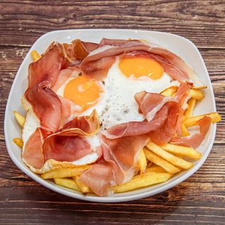 Huevos Rotos Con Jamón