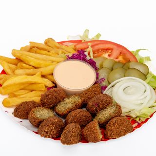Falafel la farfurie