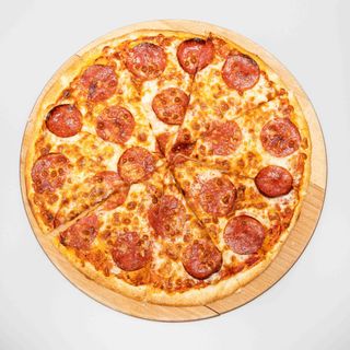 4. Pizza Prosta 50cm