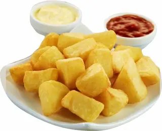 Tapa Caliente Patatas Bravas Con Salsa Ali Oli De Leche