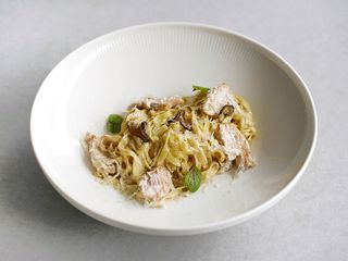 Паста а-ля Качіо е пепе з кроликом (260г)