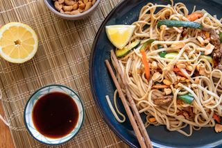 96. Fideo Chino especial a la plancha