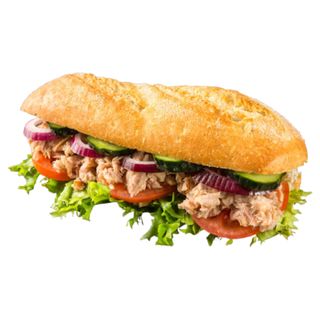 Bocadillo de atún y ensalada